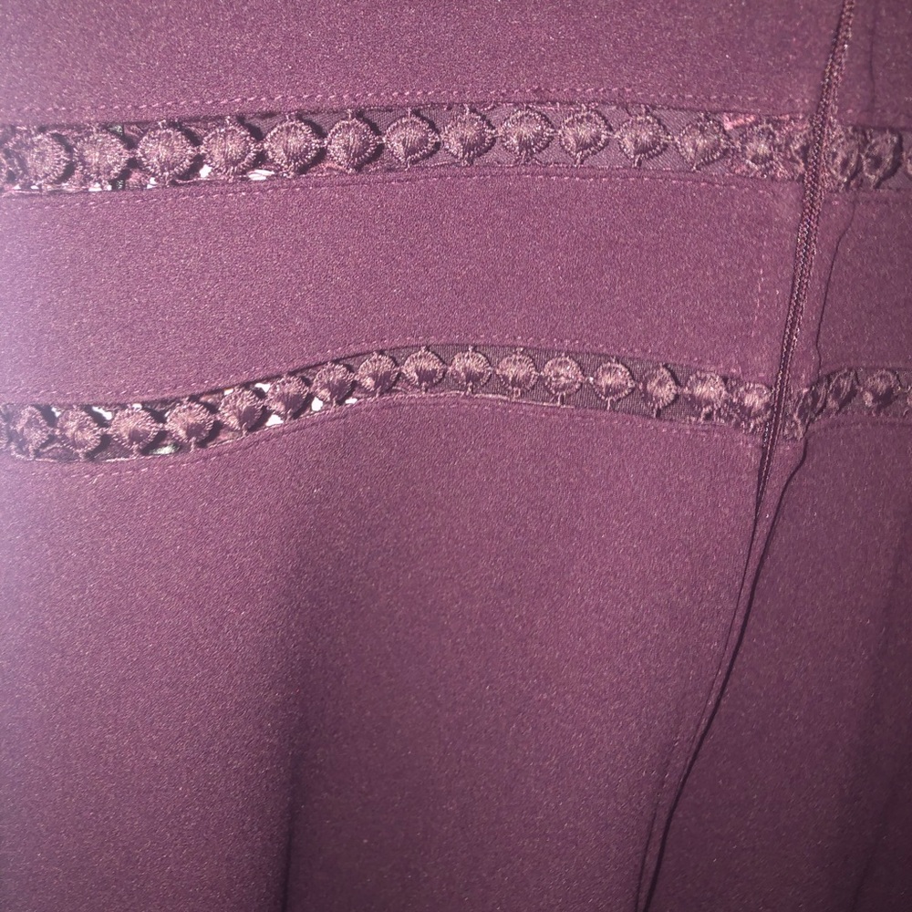 A very comfy wine red dress with nice detailing